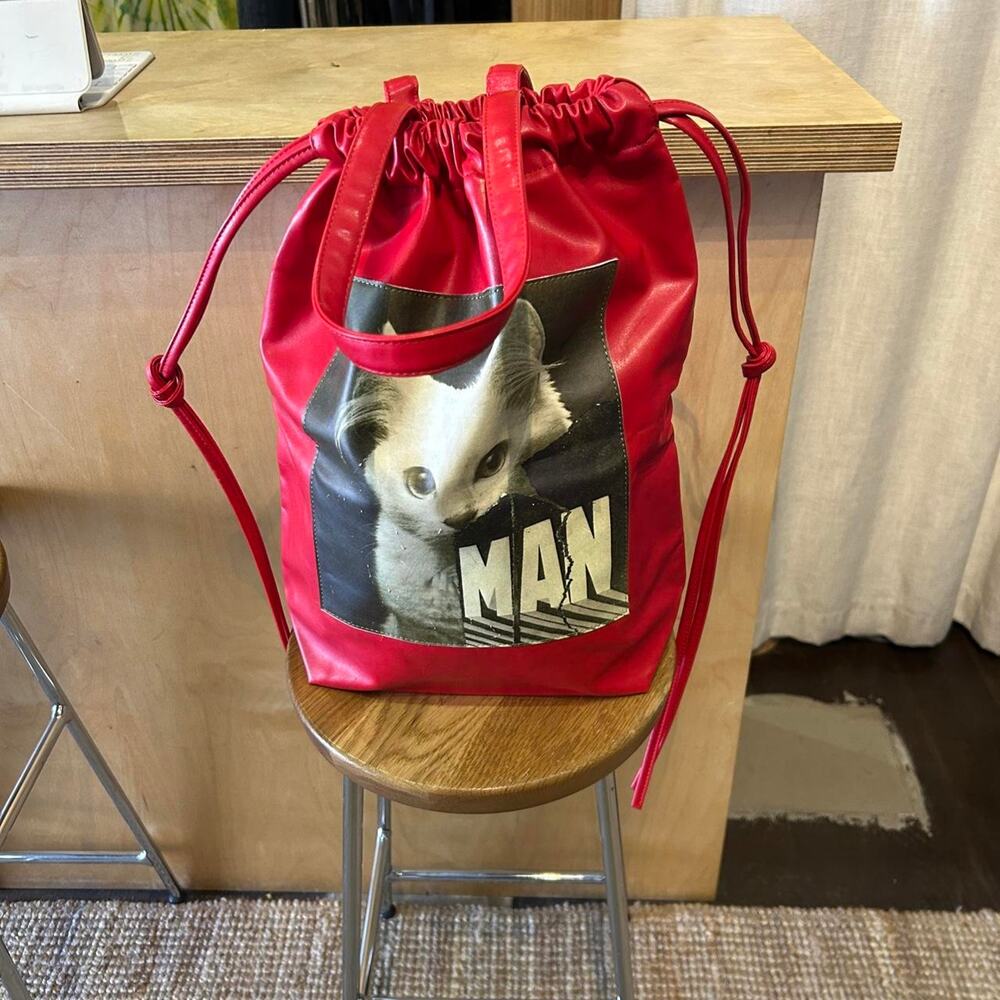 ZUCCa CARNAVAL Red Cat Drawstring Tote